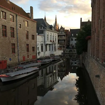 Brugge's House Of Friends *